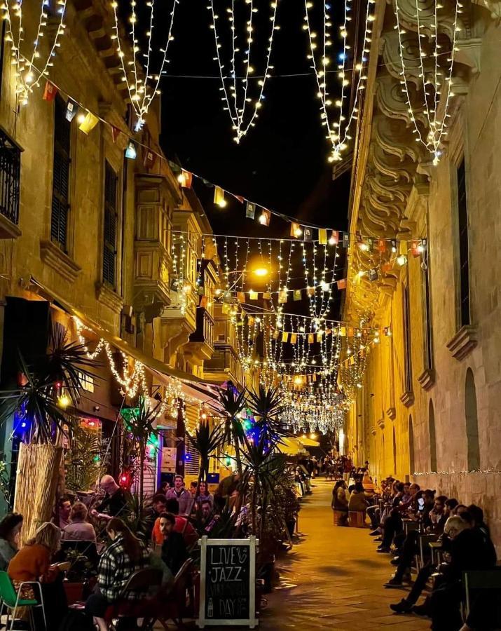 St. Mary Apartment Qormi Exterior photo
