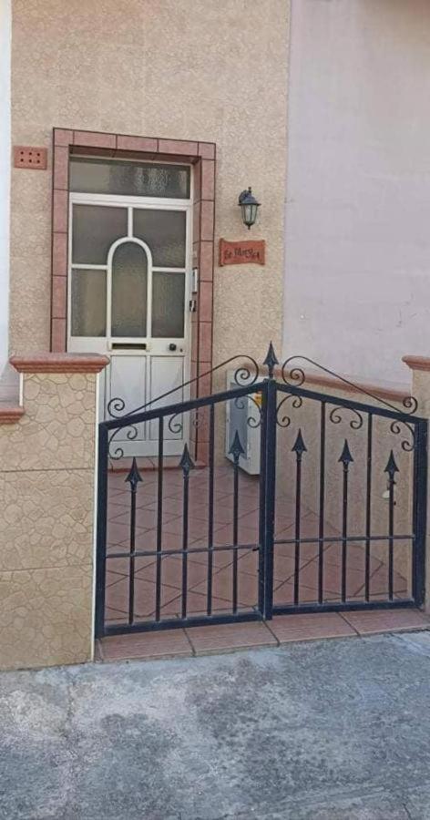 St. Mary Apartment Qormi Exterior photo